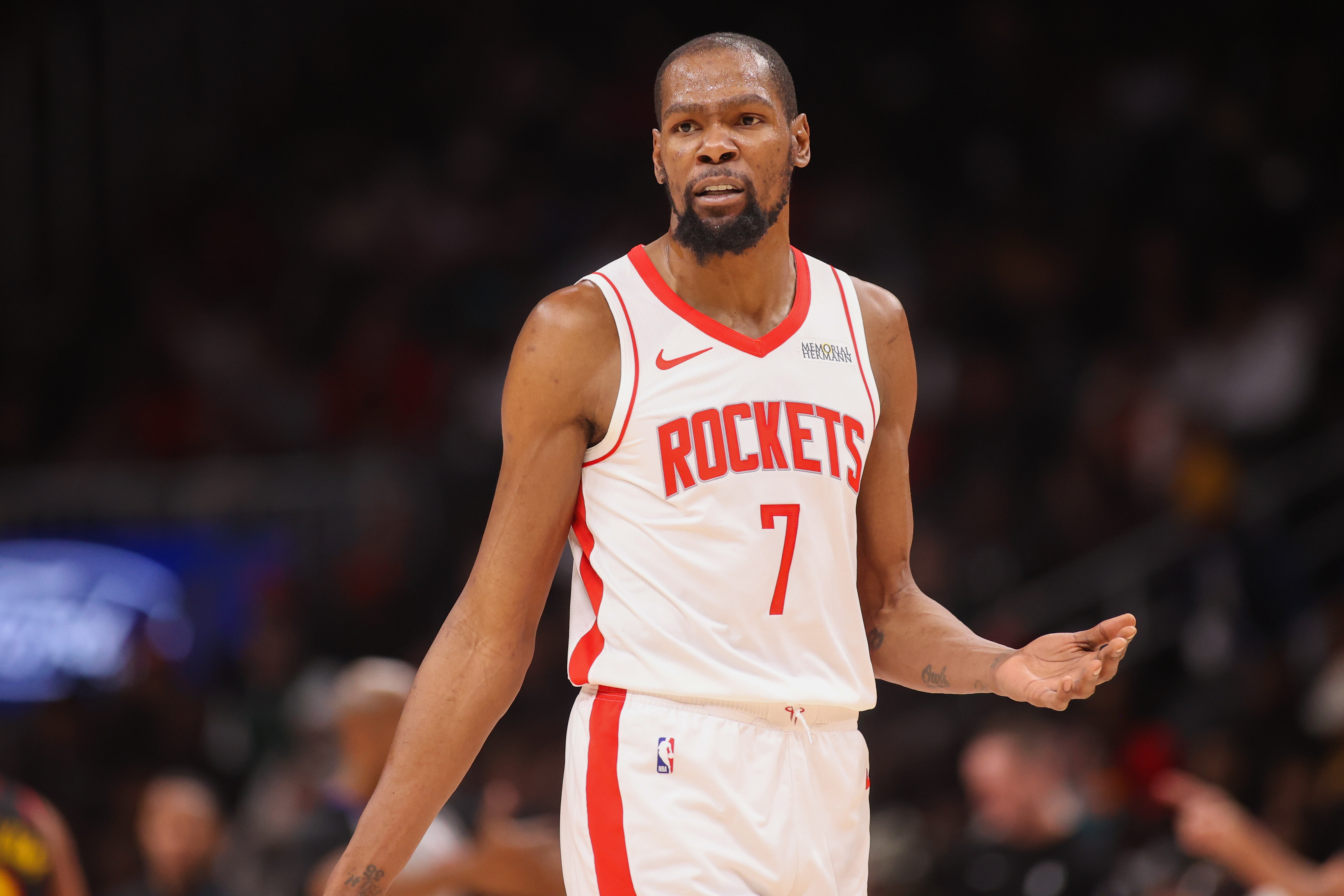 星空体育官网下载入口-网友：KD是毒瘤&amp;太阳的事在火箭重演 KD：你没进过更衣室怎么知道