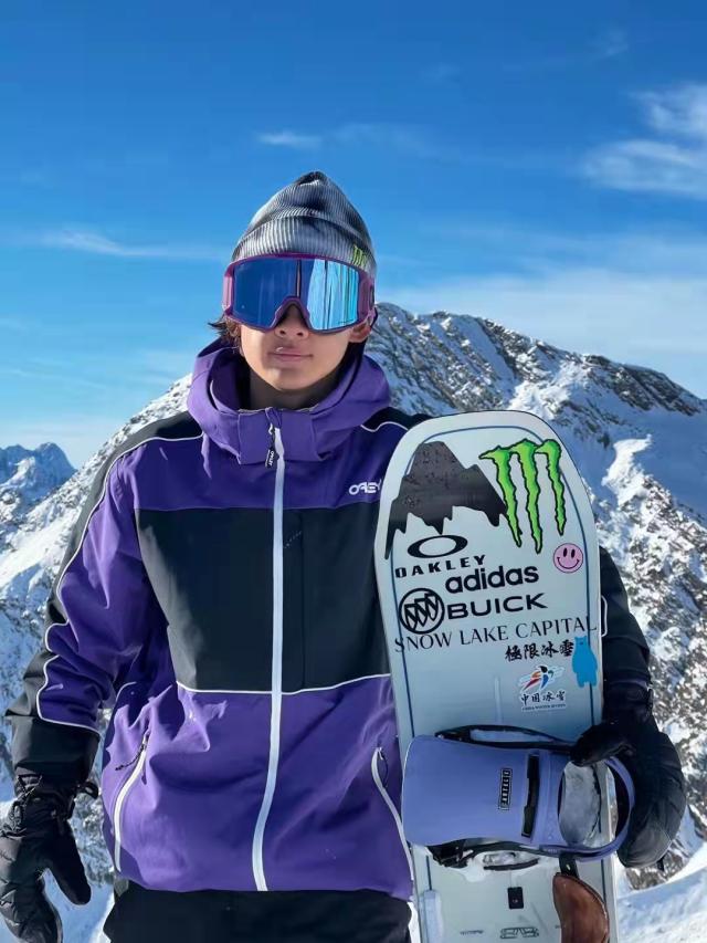 星空体育官网下载入口-中国小将3000米冰川大展神威